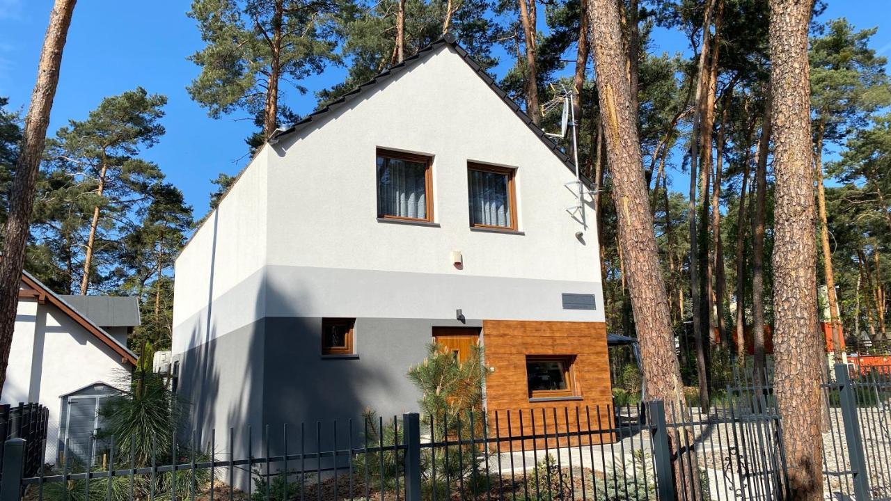 Grey House Boszkowo Exterior foto